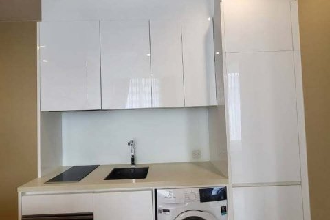 Студия в кондо в Ваттхане, Бангкок, Таиланд № 151976 - фото 8