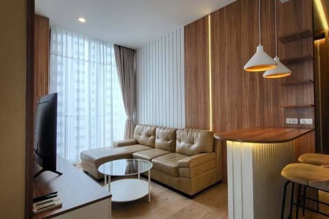 Студия в кондо в Ваттхане, Бангкок, Таиланд № 151976 - фото 1