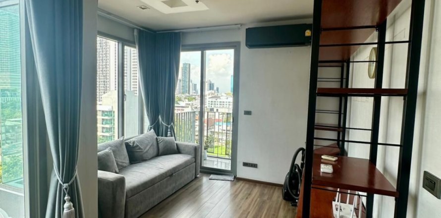 Studio dans le Condo à Watthana, Bangkok, Thaïlande  № 151980