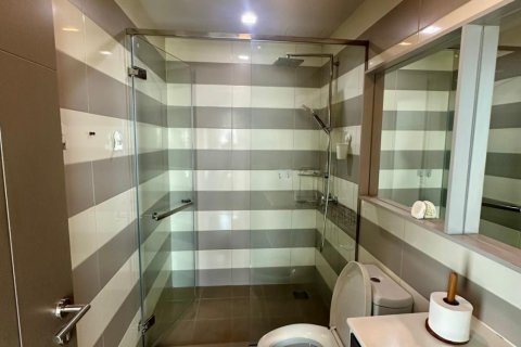 Studio dans le Condo à Watthana, Bangkok, Thaïlande  № 151980 - photo 18