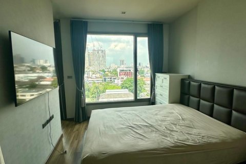 Studio dans le Condo à Watthana, Bangkok, Thaïlande  № 151980 - photo 13