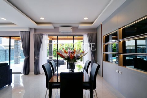 บ้านในพัทยา, ประเทศไทย 4 ห้องนอน № 197638 - รูปถ่าย 10