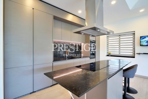 House in Pattaya, Thailand 2 bedrooms № 197636 - photo 11