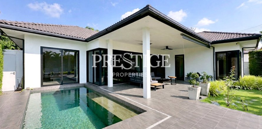 House in Pattaya, Thailand 2 bedrooms № 197636