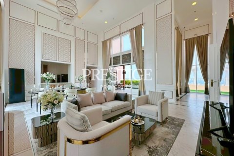 Condo in Pattaya, Thailand, 5 bedrooms № 197635
