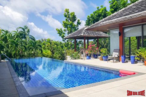 Villa à Rawai, Thaïlande 4 chambres № 199565