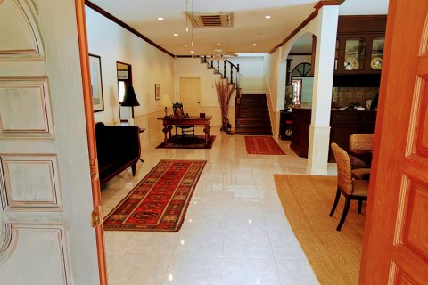 Вилла в Хуа Хине, Таиланд с 6 спальнями  № 136171 - фото 8