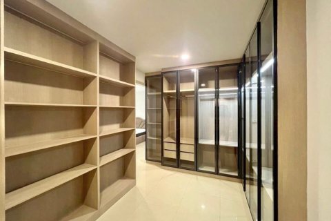 Condo à Pattaya, Thaïlande, 4 chambres № 136533 - photo 4