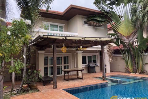 Studio in Pattaya, Thailand № 180337