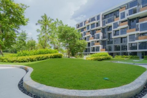 Apartamento de 2 habitaciones en Pattaya, Tailandia № 180338 - foto 7