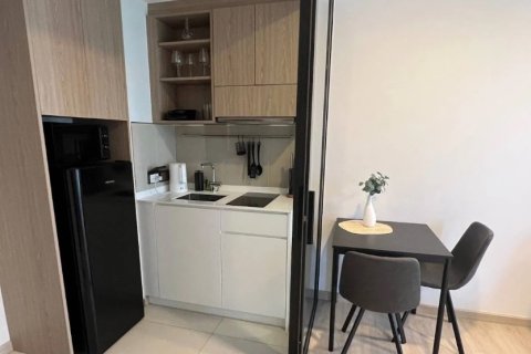 Apartamento de 2 habitaciones en Pattaya, Tailandia № 180338 - foto 2