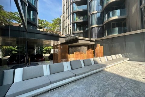 Condo in Watthana, Bangkok, Thailand, 3 bedrooms  № 159528 - photo 18