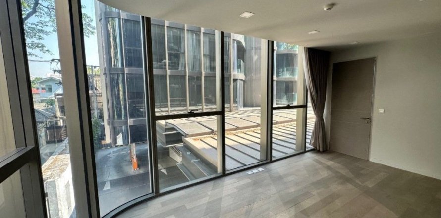 Condo in Watthana, Bangkok, Thailand, 3 bedrooms  № 159528