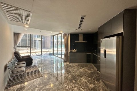 Condo in Watthana, Bangkok, Thailand, 3 bedrooms  № 159528 - photo 5