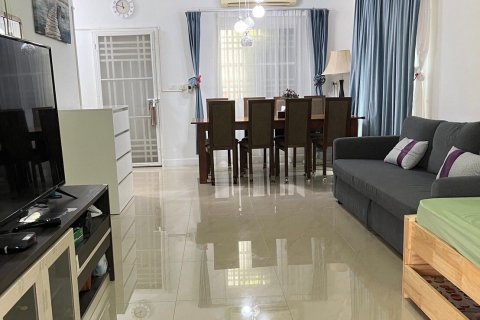 Townhouse in Bangkok, Thailand 3 bedrooms № 159527 - photo 5