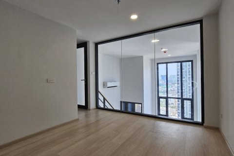 Studio in the Condo in Phaya Thai, Bangkok, Thailand № 163191 - photo 14