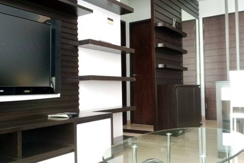 Студия в кондо в Ваттхане, Бангкок, Таиланд № 138835 - фото 2