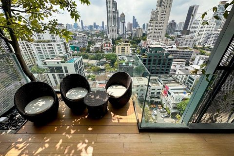 Кондоминиум с 2 спальнями в Ваттхане, Бангкок, Таиланд № 138839 - фото 2