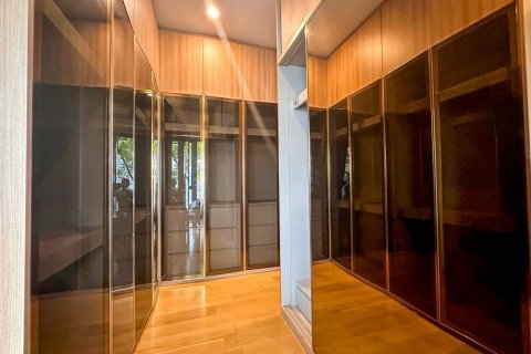 Кондоминиум с 2 спальнями в Ваттхане, Бангкок, Таиланд № 138839 - фото 13