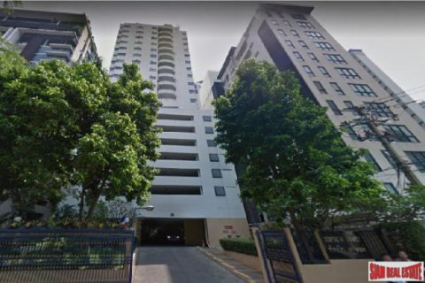 Apartment in Bangkok, Thailand 2 bedrooms № 192806