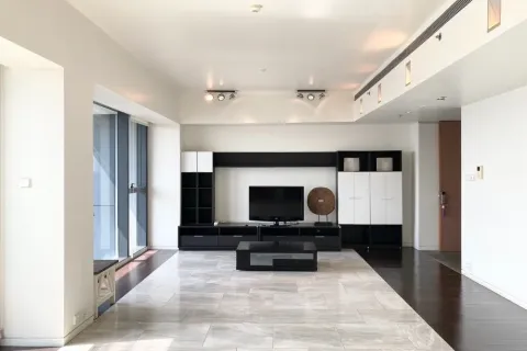 Кондоминиум с 3 спальнями в Сатхоне, Бангкок, Таиланд № 163510 - фото 3