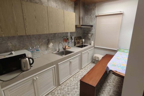 Townhouse in Bangkok, Thailand 3 bedrooms № 171681 - photo 4