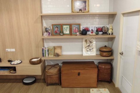 Townhouse in Bangkok, Thailand 3 bedrooms № 171681 - photo 9