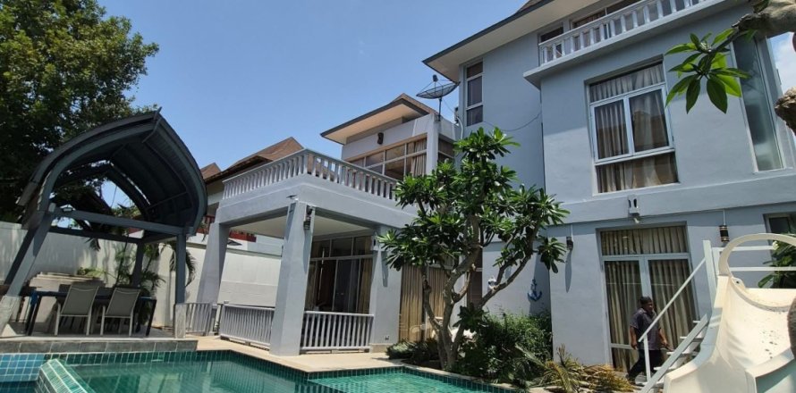 Villa à Pattaya, Thaïlande 4 chambres № 171683