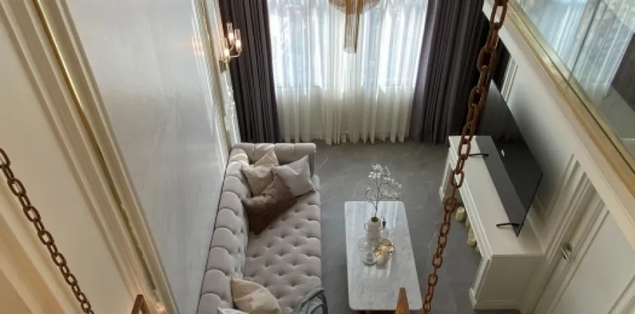 Duplex in Sathon, Bangkok, Thailand 2 Schlafzimmer № 219055