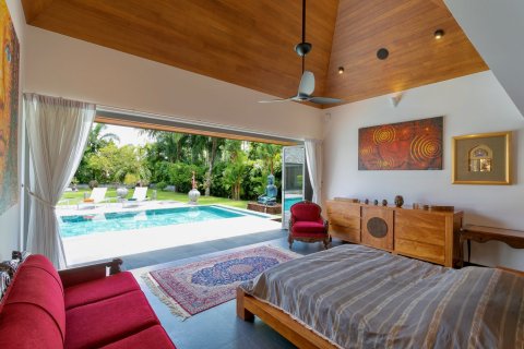 House in Bang Tao, Thailand 4 bedrooms № 153836 - photo 19