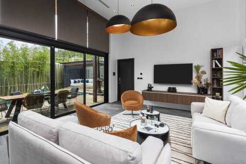 House in Rawai, Thailand 4 bedrooms № 153839 - photo 2