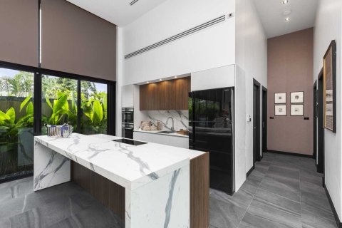 House in Rawai, Thailand 4 bedrooms № 153839 - photo 8