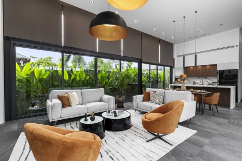 House in Rawai, Thailand 4 bedrooms № 153840 - photo 3