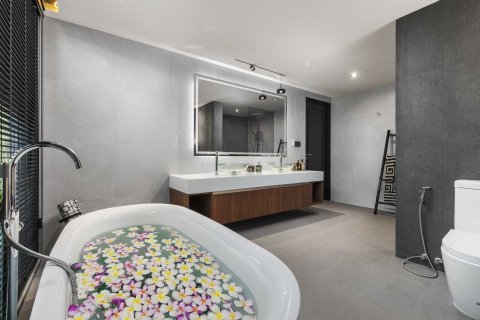 House in Rawai, Thailand 4 bedrooms № 153840 - photo 15