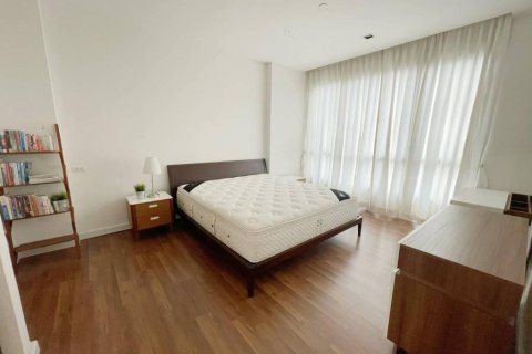 Condo in Bangkok, Thailand, 2 bedrooms  № 151012 - photo 4