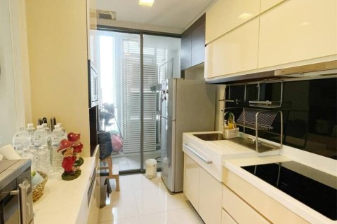 Condo in Bangkok, Thailand, 2 bedrooms  № 151012 - photo 3
