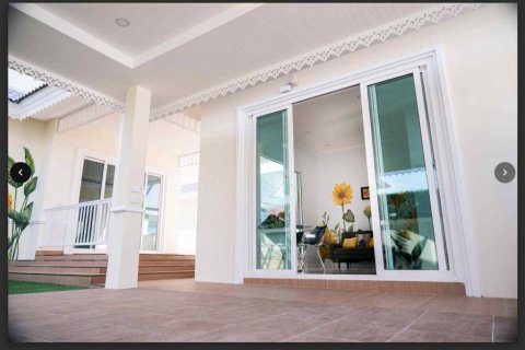 House in Cha-am, Thailand 3 bedrooms № 151013 - photo 3