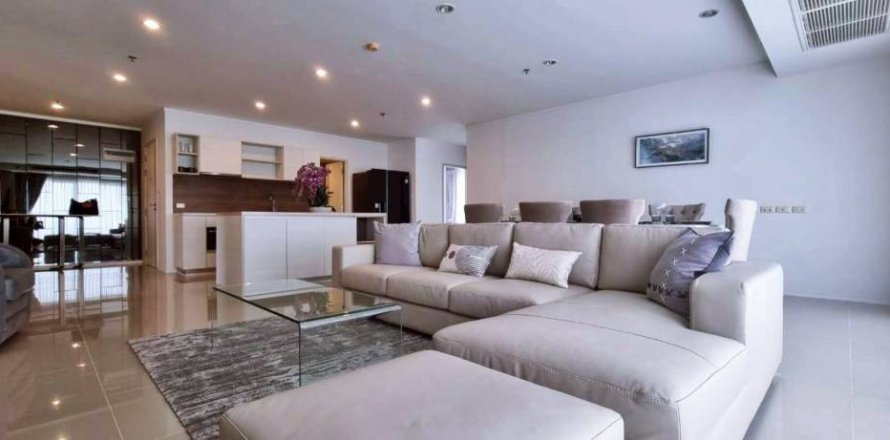 Condo in Bang Lamung, Thailand, 3 bedrooms  № 151011