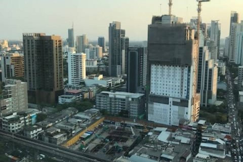 Condo à Bangkok, Thaïlande, 3 chambres  № 144255 - photo 9