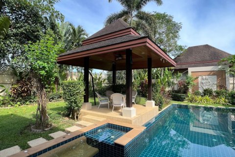 Villa in Phuket, Thailand 3 bedrooms № 173704 - photo 20