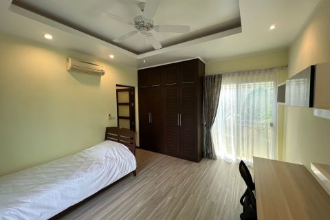 Villa in Phuket, Thailand 3 bedrooms № 173704 - photo 14