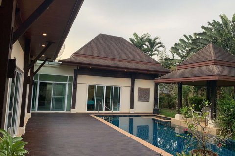 Villa in Phuket, Thailand 3 bedrooms № 173704 - photo 3