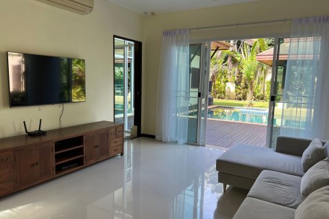 Villa in Phuket, Thailand 3 bedrooms № 173704 - photo 13