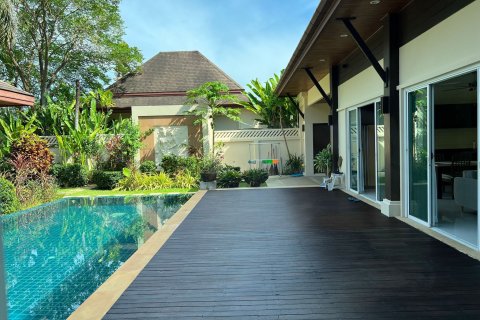 Villa in Phuket, Thailand 3 bedrooms № 173704 - photo 6
