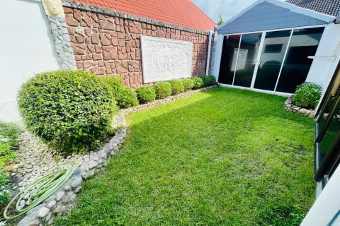 House in Pattaya, Thailand 4 bedrooms № 173706 - photo 10