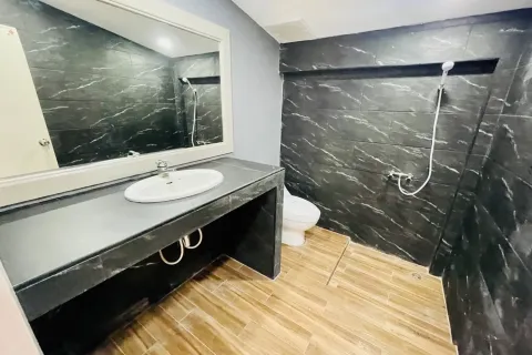 House in Pattaya, Thailand 4 bedrooms № 173706 - photo 13