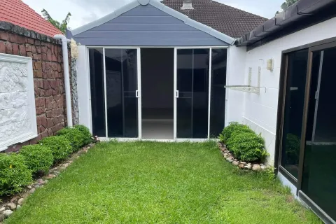 House in Pattaya, Thailand 4 bedrooms № 173706 - photo 3