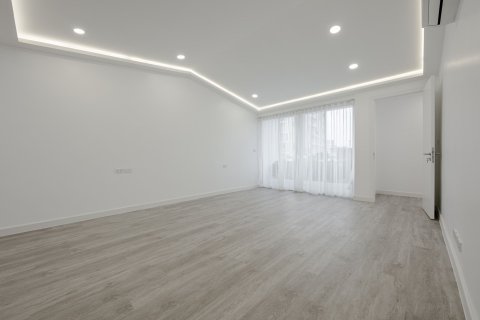 Townhouse in Watthana, Bangkok, Thailand 4 bedrooms № 173707 - photo 8