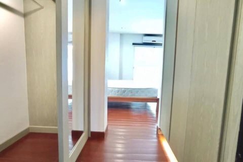 House in Bangkok, Thailand 4 bedrooms № 157527 - photo 10