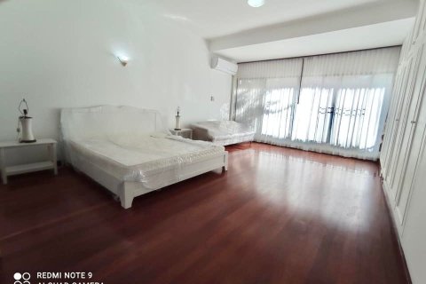 House in Bangkok, Thailand 6 bedrooms № 157529 - photo 6
